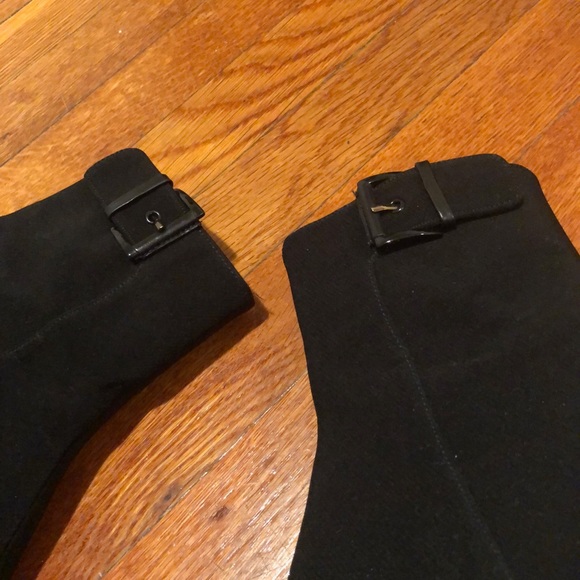 Black Stuart Weitzman waterproof boots - Picture 3 of 8